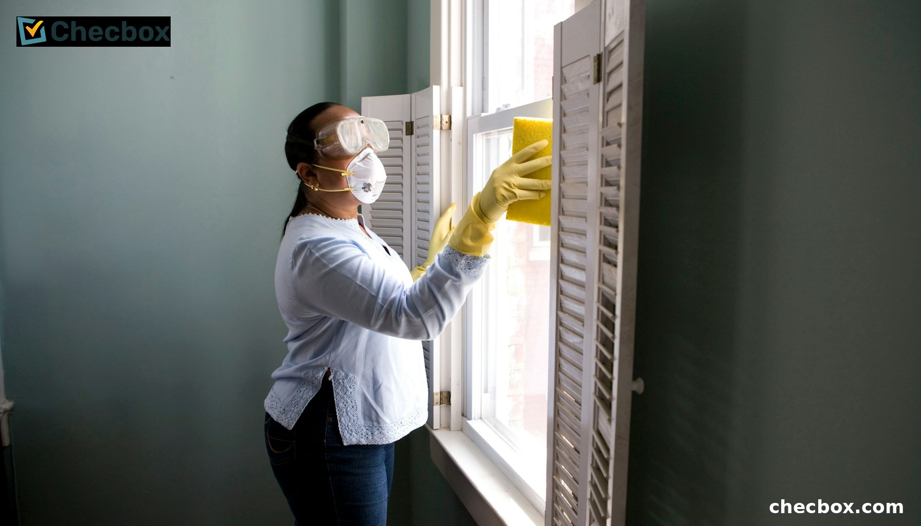 Cleaning business team with scheduling software